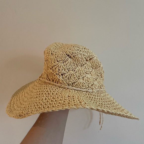 Surfware | Straw Wide Brimmed Hat - Picture 2 of 3